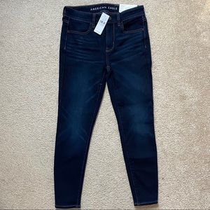 🛑SOLD🛑 American Eagle Hi-Rise Jegging Size 2